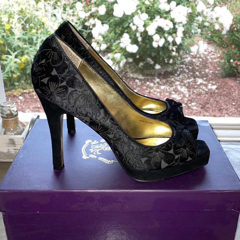 Hale Bob Velvet Peep Toe Pump